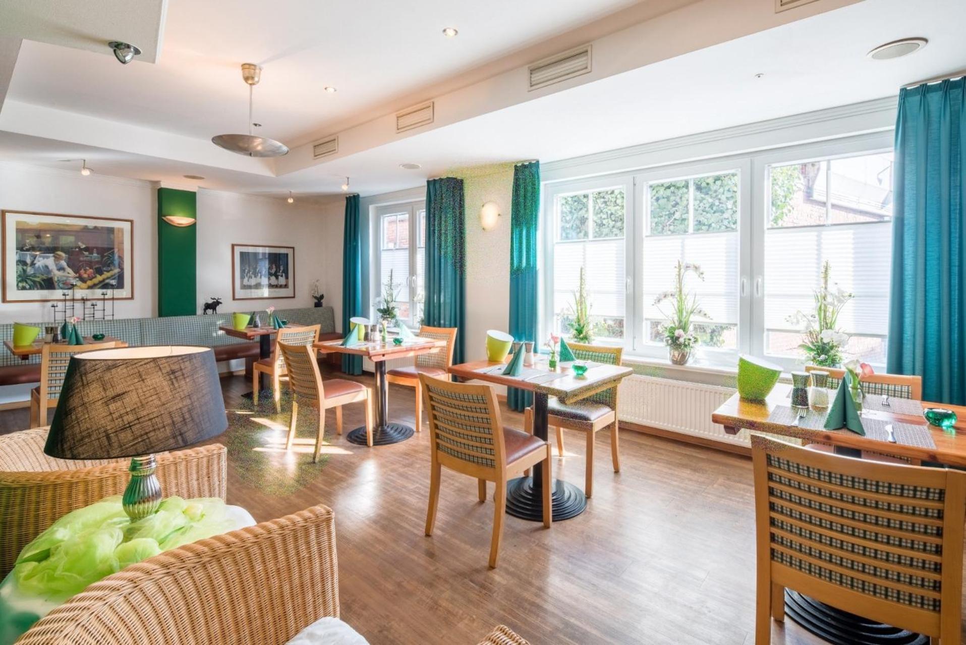 Hotel Zur Post - Economy Rooms Garrel Exterior foto