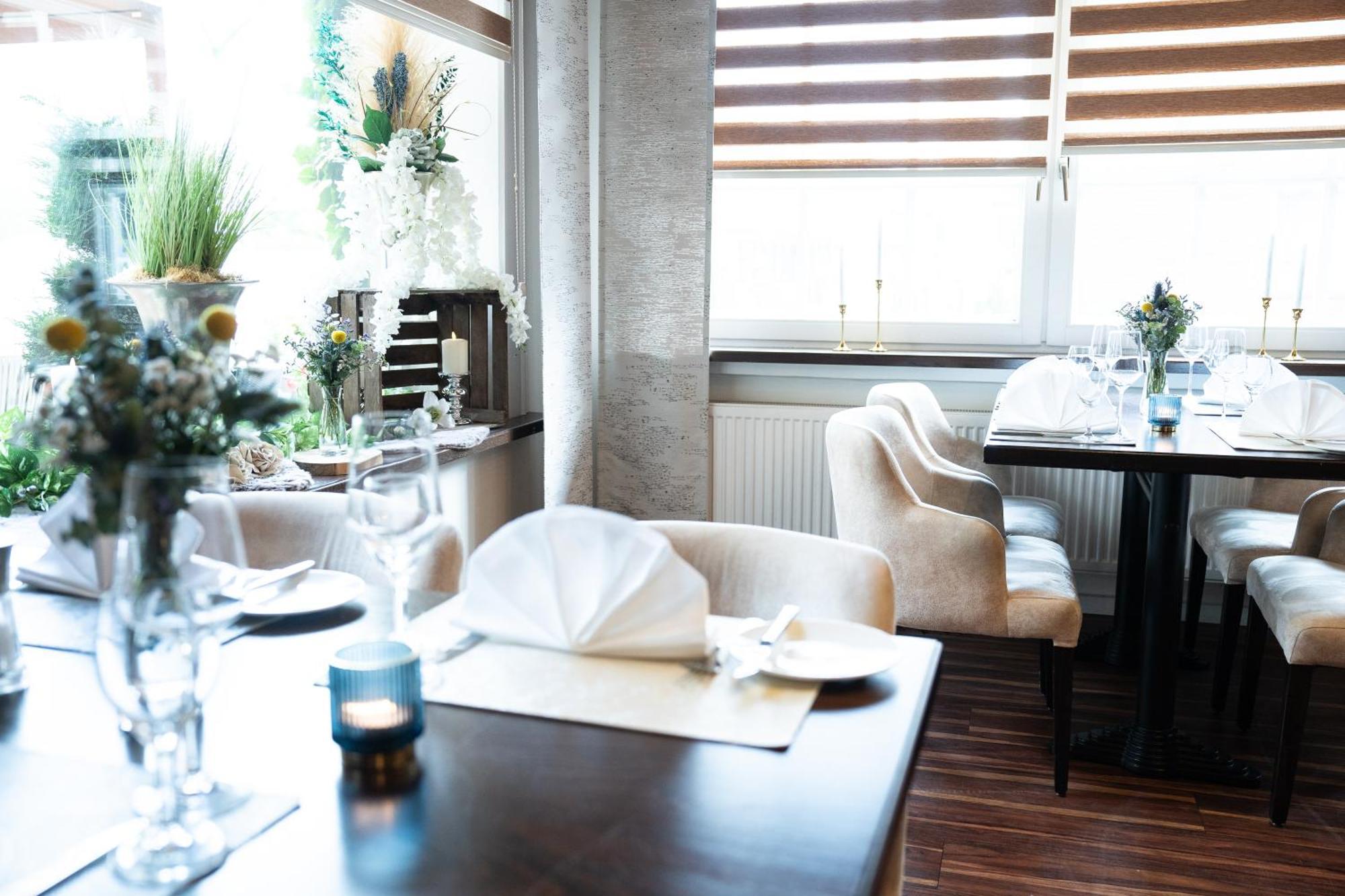 Hotel Zur Post - Economy Rooms Garrel Exterior foto